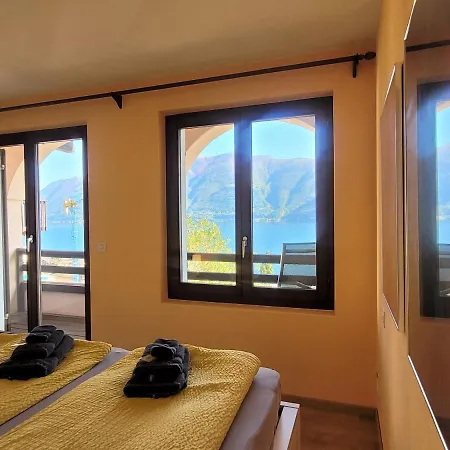 Apartment Vista Dolce - Mit Fabelhaftem Blick Ueber Daecher Von *