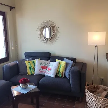 Apartment Vista Dolce - Mit Fabelhaftem Blick Ueber Daecher Von Brissago